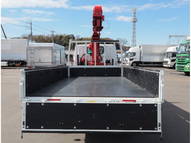 MITSUBISHI CANTER 2024 Image 31