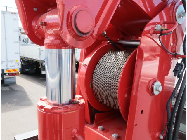 MITSUBISHI CANTER 2024 Image 31