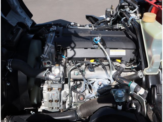 MITSUBISHI CANTER 2024 Image 31