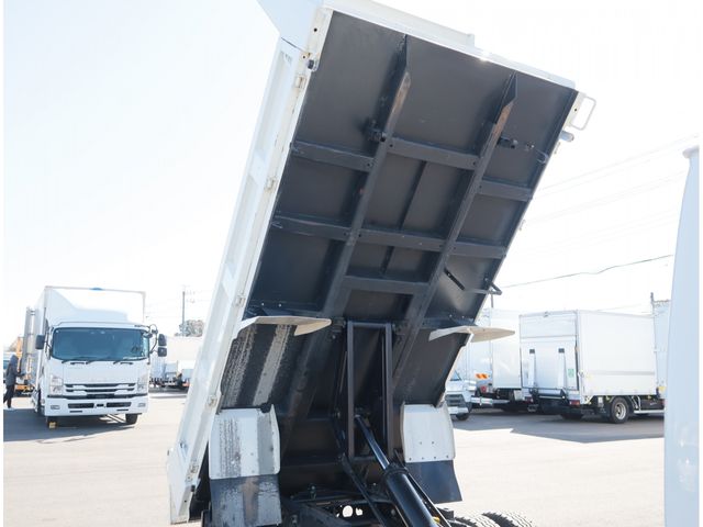 ISUZU ELF 2023 Image 31