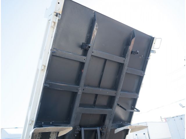 ISUZU ELF 2023 Image 31