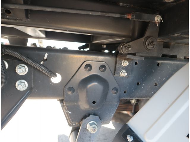 ISUZU ELF 2023 Image 31