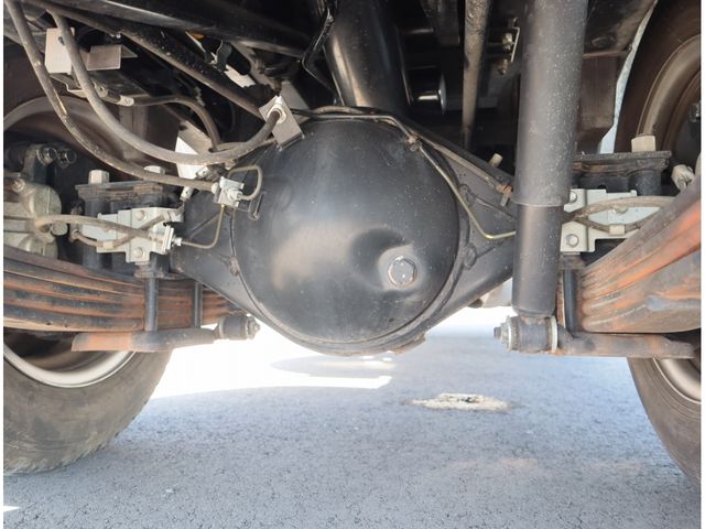 ISUZU ELF 2023 Image 31