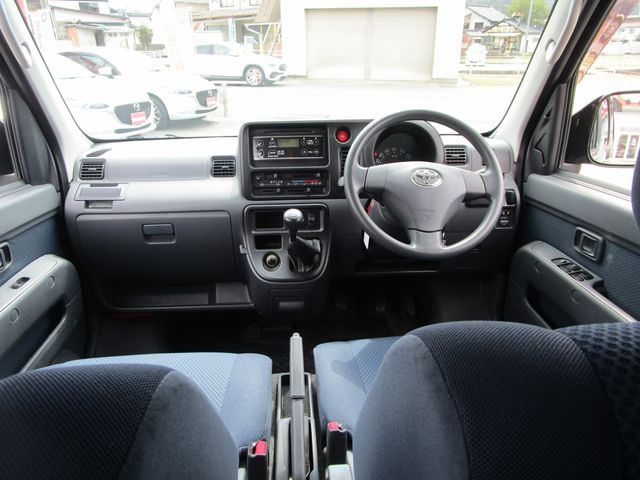 TOYOTA PIXIS VAN 4WD 2016 Image 31