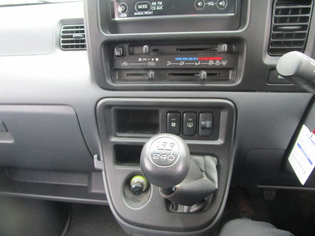 TOYOTA PIXIS VAN 4WD 2016 Image 31