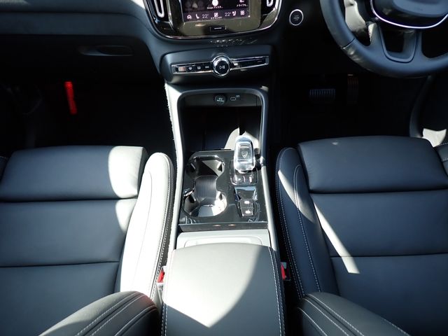 VOLVO XC40 2025 Image 31