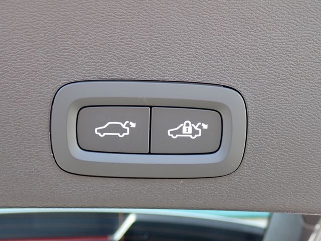 VOLVO XC40 2025 Image 31