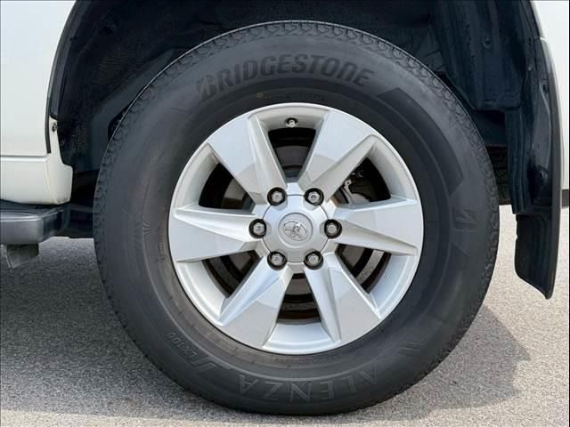 TOYOTA LANDCRUISER PRADO 2018 Image 31