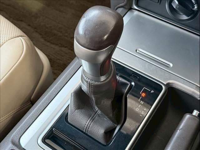 TOYOTA LANDCRUISER PRADO 2018 Image 31