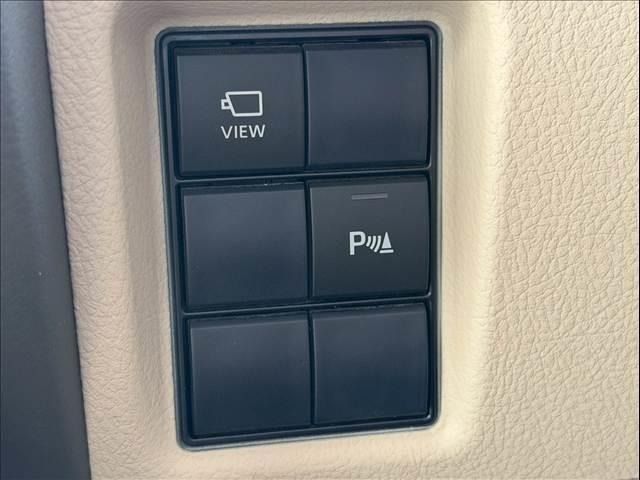 TOYOTA LANDCRUISER PRADO 2018 Image 31