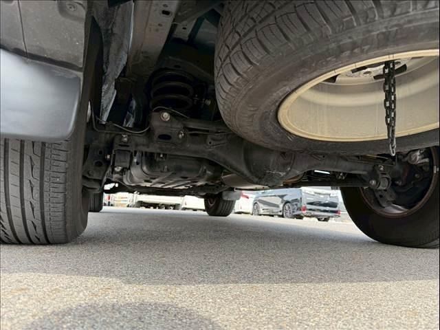 TOYOTA LANDCRUISER PRADO 2018 Image 31