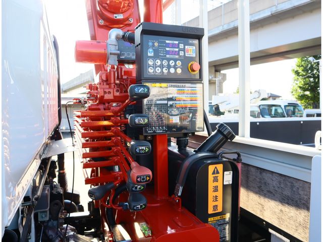 MITSUBISHI CANTER 2025 Image 31