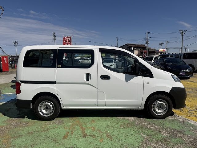 NISSAN NV200 VANETTE VAN 2021 Image 31