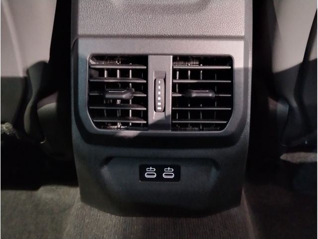 BMW 1SERIES 2024 Image 31