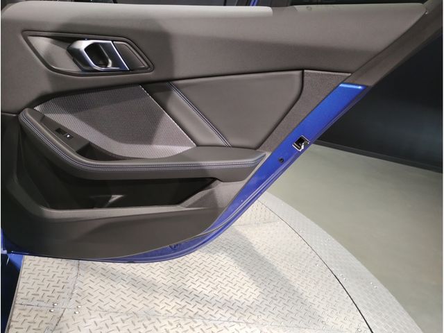 BMW 1SERIES 2024 Image 31