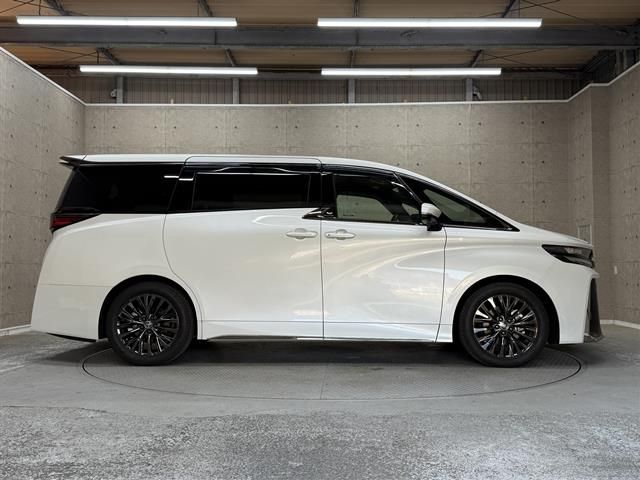 TOYOTA VELLFIRE  HYBRID 2025 Image 31