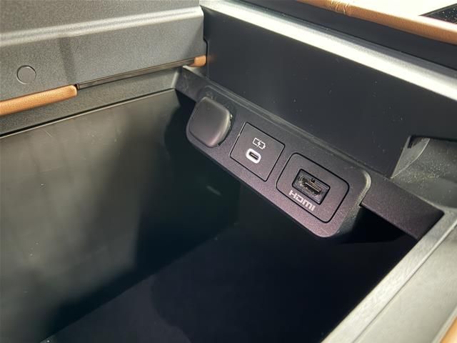 TOYOTA VELLFIRE  HYBRID 2025 Image 31