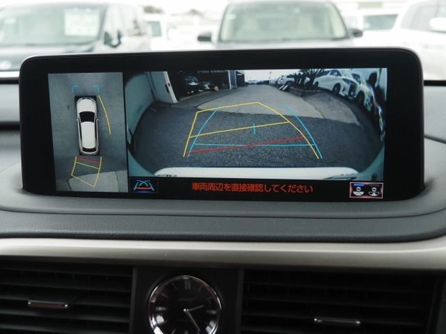 TOYOTA LEXUS RX450H 2WD 2022 Image 31