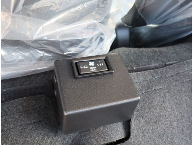 MITSUBISHI CANTER 2024 Image 31