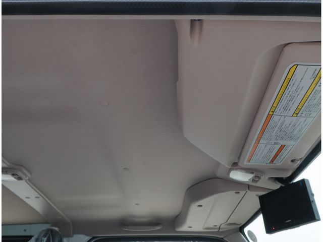 MITSUBISHI CANTER 2025 Image 31