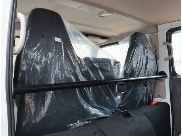 MITSUBISHI CANTER 2025 Image 31