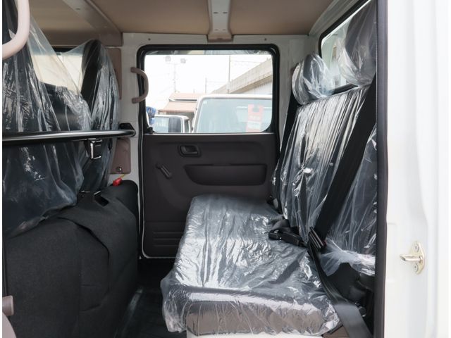 MITSUBISHI CANTER 2025 Image 31