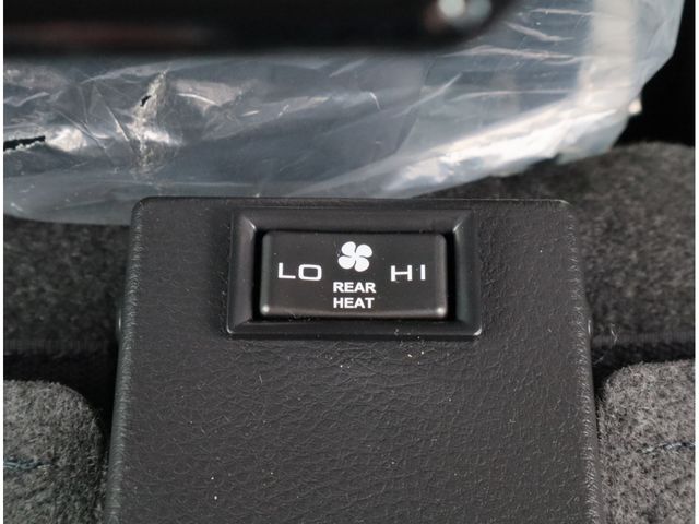 MITSUBISHI CANTER 2025 Image 31