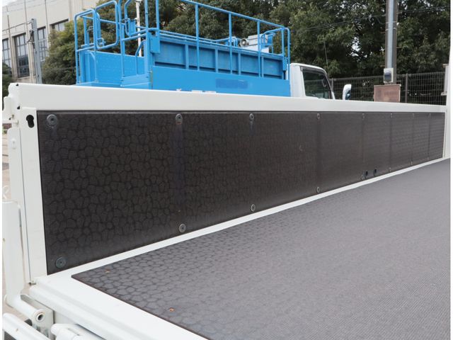 HINO DUTRO 2024 Image 31