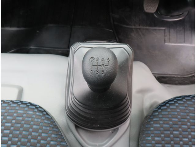 HINO DUTRO 2024 Image 31