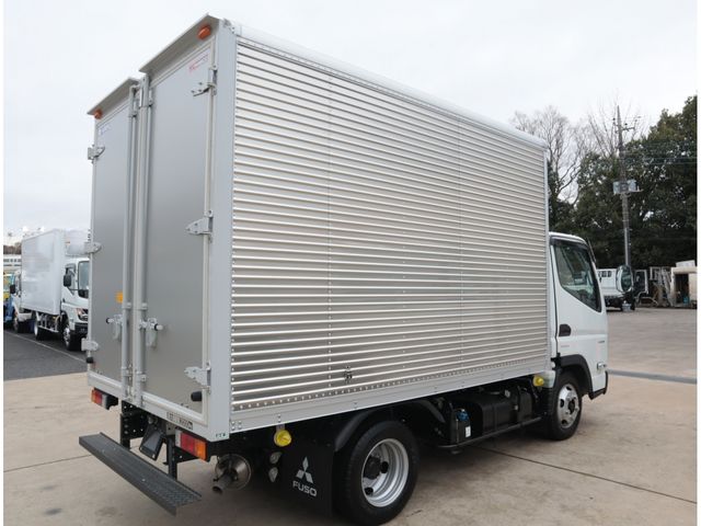 MITSUBISHI CANTER 2022 Image 31