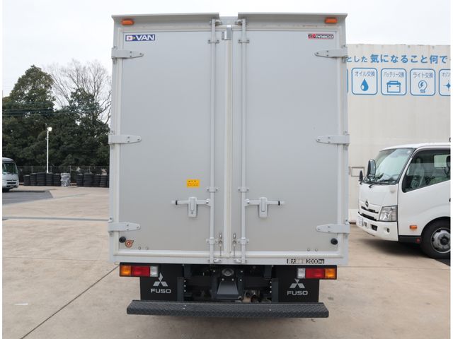 MITSUBISHI CANTER 2022 Image 31