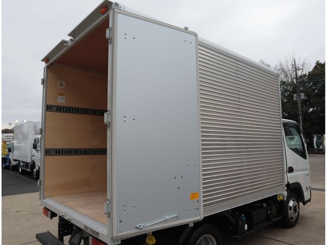 MITSUBISHI CANTER 2022 Image 31