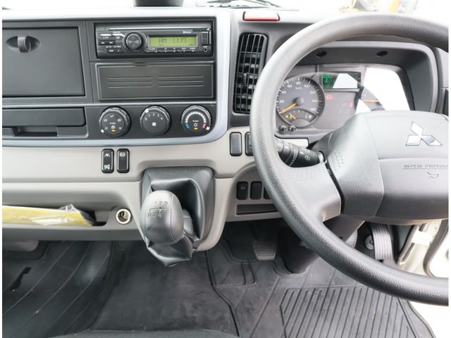 MITSUBISHI CANTER 2022 Image 31