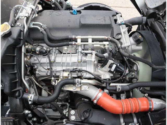 MITSUBISHI CANTER 2022 Image 31