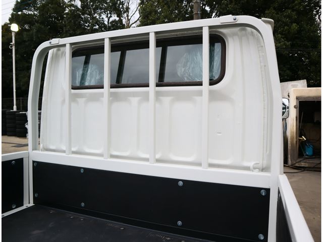 MITSUBISHI CANTER 2025 Image 31