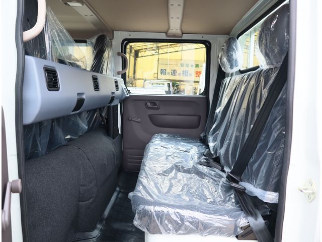 MITSUBISHI CANTER 2025 Image 31