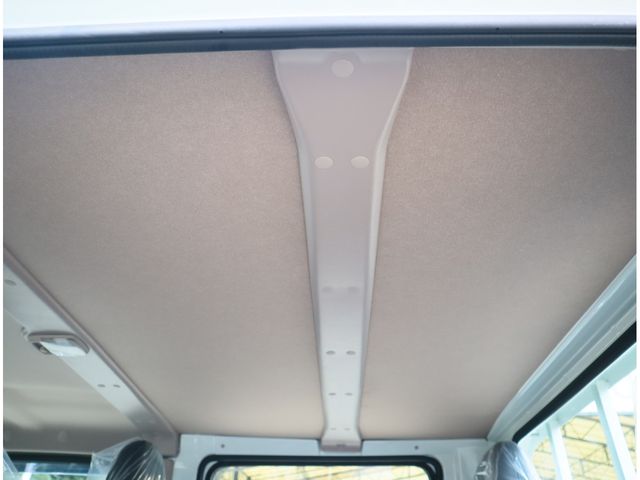 MITSUBISHI CANTER 2025 Image 31