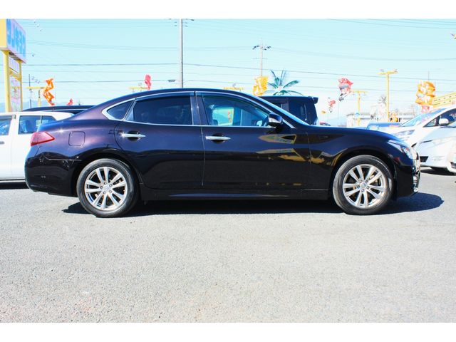 NISSAN FUGA 2015 Image 31