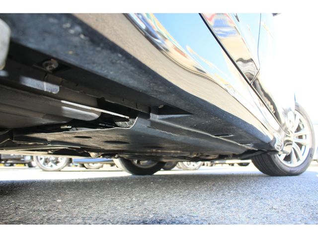 NISSAN FUGA 2015 Image 31