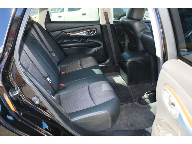 NISSAN FUGA 2015 Image 31