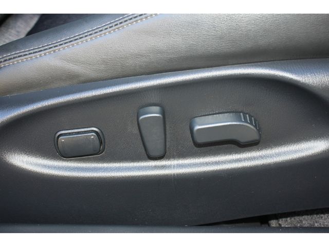 NISSAN FUGA 2015 Image 31