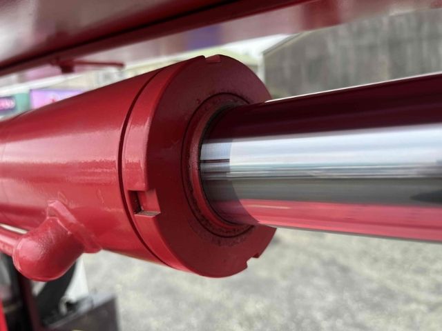 ISUZU ELF 2012 Image 31