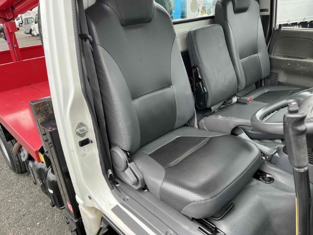 ISUZU ELF 2012 Image 31