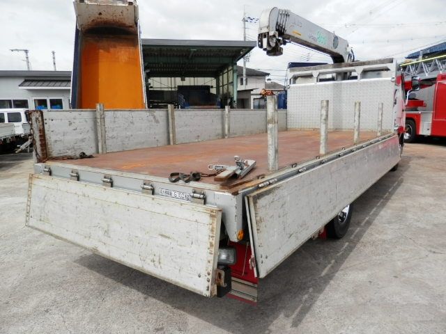 MITSUBISHI FUSOU FIGHTER 2013 Image 31