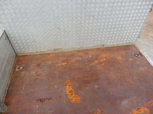 MITSUBISHI FUSOU FIGHTER 2013 Image 31