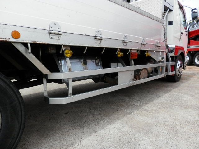 MITSUBISHI FUSOU FIGHTER 2013 Image 31