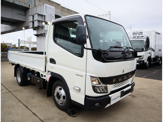 MITSUBISHI CANTER 2025 Image 31