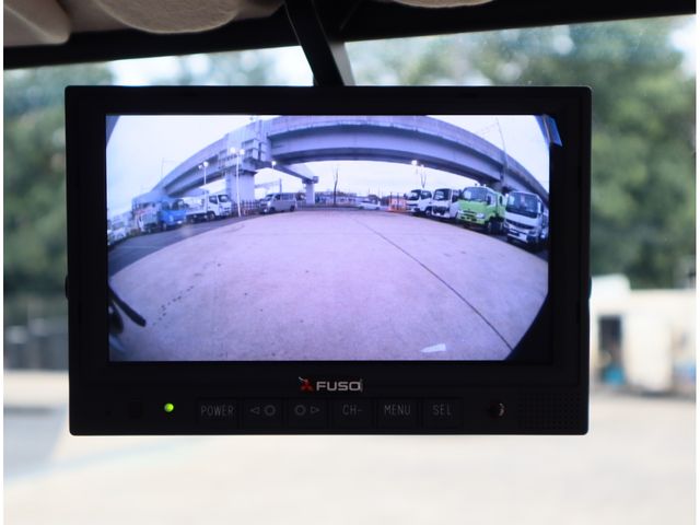 MITSUBISHI CANTER 2025 Image 31