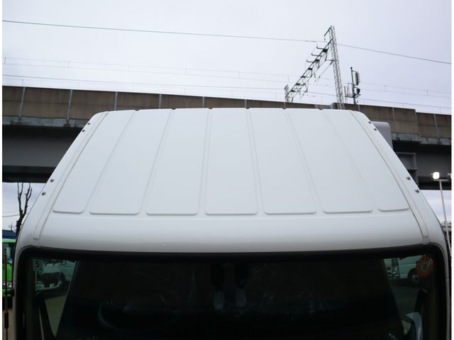 MITSUBISHI CANTER 2025 Image 31