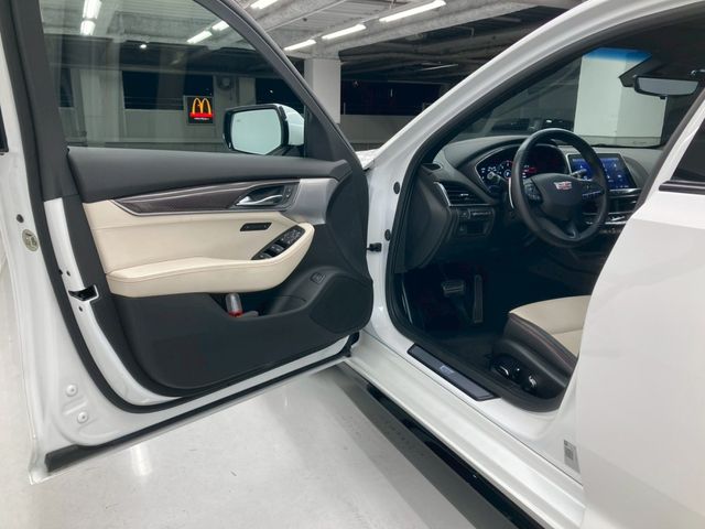 CADILLAC CT5 2023 Image 31